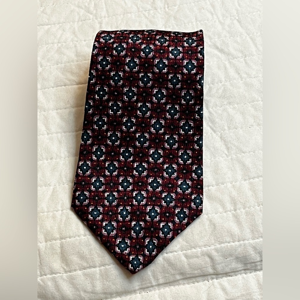 Oscar de la Renta Couture Abstract Red Blue silk Geometric neck tie